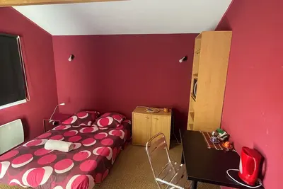 Image de La petite maison chez Jp. À proximité du stade et du parc eurexpo