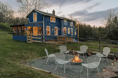 Image de 1930's Vintage Cabin · Hot Tub · Kohler Cabin