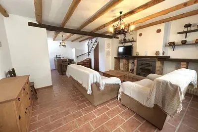 Charmante maison à Gaucín avec terrasse et cheminée
