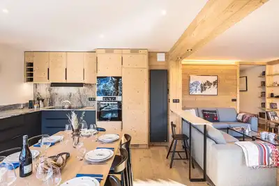 Image de Superbe appartement skis aux pieds avec cheminée et parking à Méribel