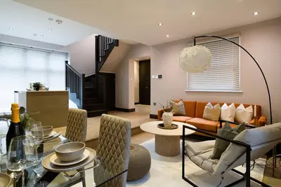 Livestay 2Bed House in Twickenham Private Garden