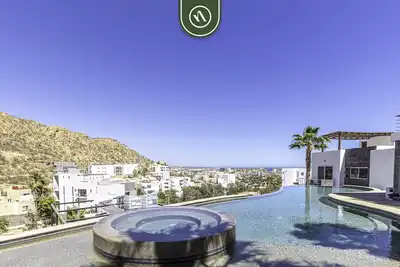 Image de Brand New 3 Br Penthouse - Oceanview Rooftop Pool