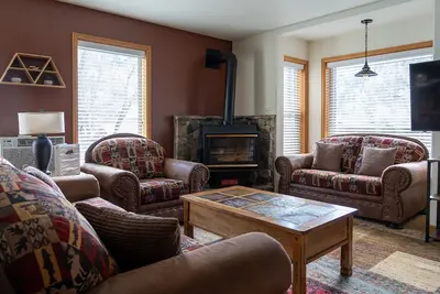 Image de Spacious 3br Alpenglow Condo: Family-Friendly Haven in Ouray