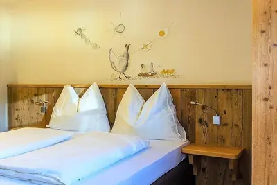 Image de \"schlafen im Hexenwasser\" Vierbettzimmer - Alpengasthof Hochsöll