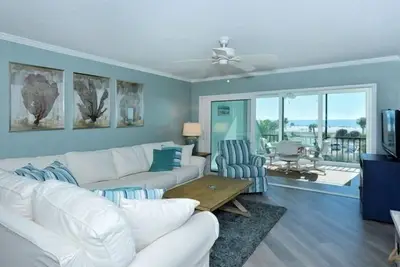 Image de Panoramic Gulf Views 2 Bed 2 Bath at Siesta Key Beach Steps to Beach