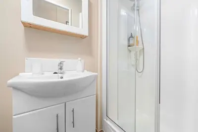 Image de Spacious New Loch Lomond - ArdLui Sleeps 7!