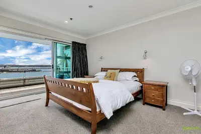 Awsa Waterfront Luxury