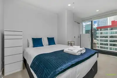 Qv Stays Comfy Downtown Apartment