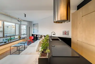 Image de Charming  Athens Apartment | 1 Bedroom | Apartment Saikyuu | Modern Industrial Loft is the Perfect Athenian Haven for Sleek Design Enthusiasts | Syntagma