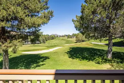 Image de Big View Golf Course Remodeled Ridge Condo In Elkhorn