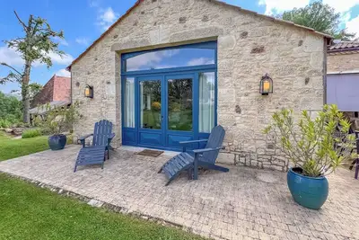 Image de Beautiful guesthouse on the banks of the Dordogne River in a tranquil setting