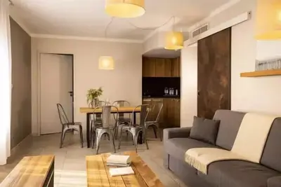Image de Klassische Lodge mit 2 Schlafzimmern und 4 Personen