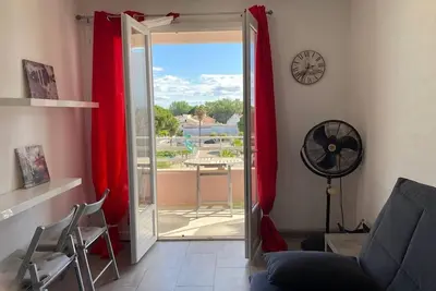Image de Coquet Studio, Boucanet, Plage 50m, Parking Privatif. . . . . . . . .