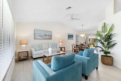 Image de 3-Bed & 2-Bath Beach House | Sleeps 6
