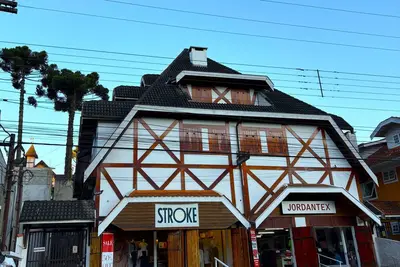 Image de Apartamento com Lareira no Coração do Centro Turístico - 5 Min. Baden Baden