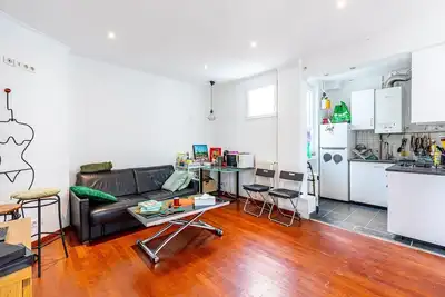 Image de GuestReady - Bel Apt. Ă deux pas de la Tour Eiffel