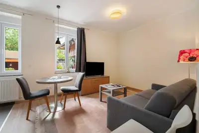 Image de Appartement \"Wohnung 5\" avec Wi-Fi et climatisation