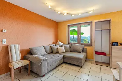 Image de Appartement 'Landblick' avec vue sur la montagne, terrasse privée et Wi-Fi
