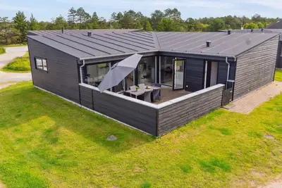 Image de \"Ingebrit\" - 1. 4km from the sea by Interhome