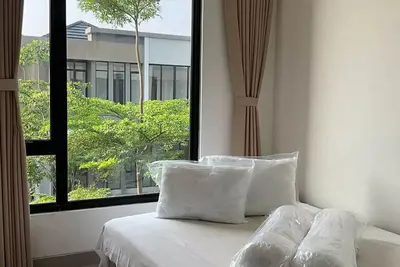 Image de Rumah Dallas pik 2 dan free pembantu\nBanyak tempat wisata kuliner, klub, pantai
