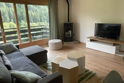 Image de Charmant appartement rénové, 4 pers, balcon sud, prox. pistes et navette, Le Grand-Bornand