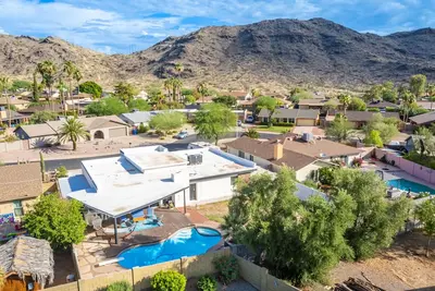 Image de Perfect Winter Getaway: South Mountain Trails, Pool, near Asu, Golf, and Hiking!