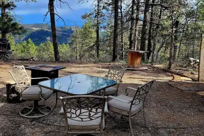 Image de Tiny Home with View on Mountainside