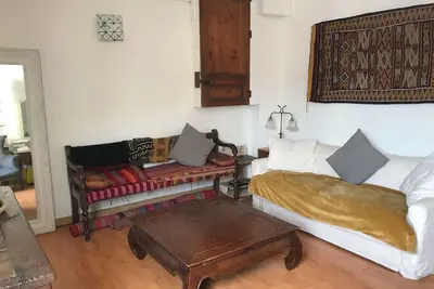 Image de Au cœur du village Sainte-Marthe réputé pour ses ateliers d'artistes, d'artisans