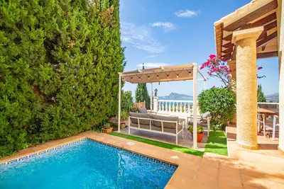 Image de Maison de vacances « Chalet Altea » avec vue mer, Wi-Fi et climatisation