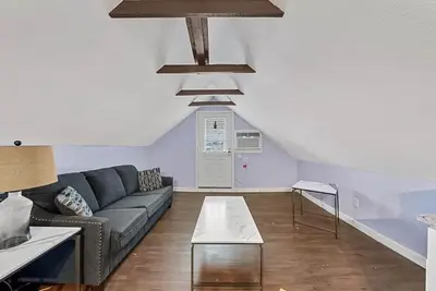 Image de Loft - Enjoy peaceful living in downtown