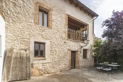 Image de Maison de campagne \"El Pico\" avec vue sur les montagnes, terrasse privée et Wi-Fi