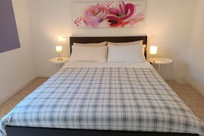 Image de 64b 10 minutes walk from: Polyclinic Hospital, Station and Center - 2 rooms