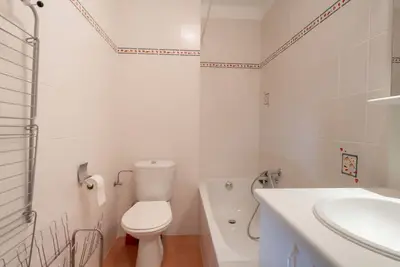 Image de Confortable appartement pour 2 personnes avec Wifi, piscine, Tv, balcon et parking