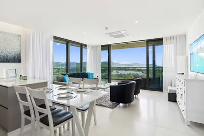 Image de A-1503 Stunning two bedroom unit corner balcony