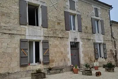 Image de Chambre d hote dans maison charentaise\nAu cœur d un petit village