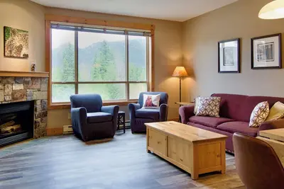 Image de Lovely 1 bedroom condo near Fernie's Alpine Resort
