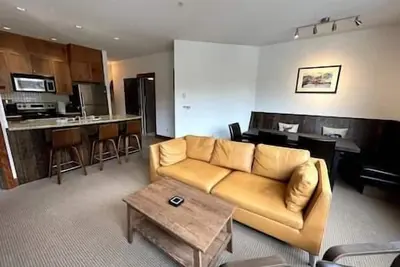 Image de Lovely 1 bedroom condo