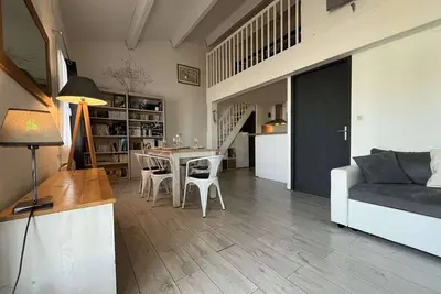 Image de Charmant T2 bis avec Mezzanine, Piscine et Proche Port - Saint-Martin-de-RĂ©