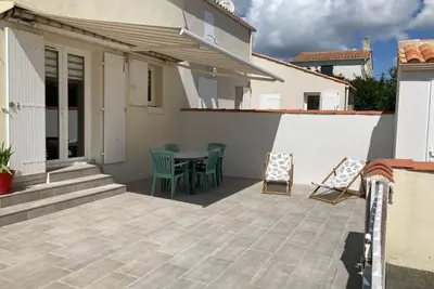 Image de Maison rénovée proche plage, 6 couchages, terrasse, parking, St Pierre d'Oléron