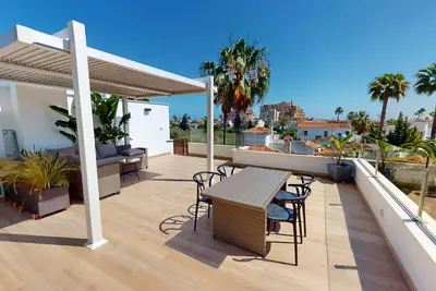 Image de Sunrise by On Travel