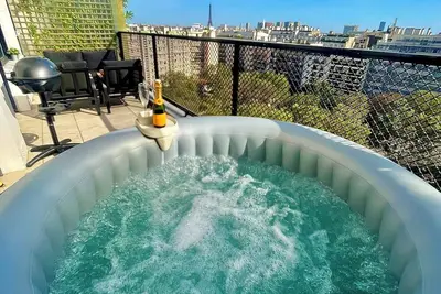 Image de Rooftop Eiffel Tower - Full ac