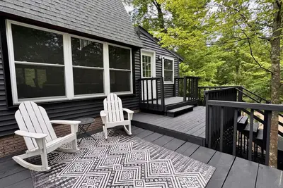 Image de Stunning Private Chalet, 3 Queen beds on Trails!