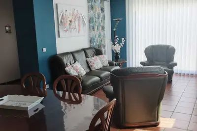 Image de A louer villa avec piscine pour 6 personnes proches commerçants et plages
