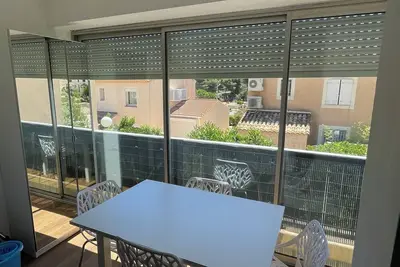 Image de Front de mer T2 plage du cap Rousset carry le rouet 1 chambre 6 couchages