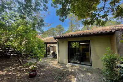 Image de Location maison jumelée, 5 personnes quartier Sud proche pistes cyclables Wifi - 490170