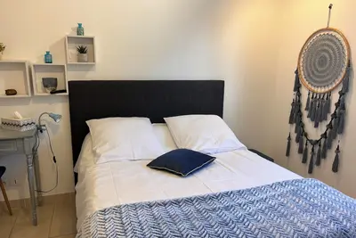 Image de Appartement Confortable avec Terrasse Ă Lourmarin