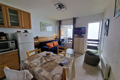 Image de Appartement au pied des pistes avec vue imprenable sur la montagne