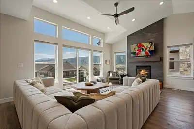 Image de Mountain Art Retreat | Ping Pong | Hot Tub