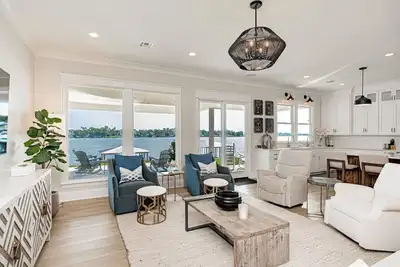 Image de Havana Daydreamin' on False River! ! Newer Modern Home with Incredible Views! ! ! !