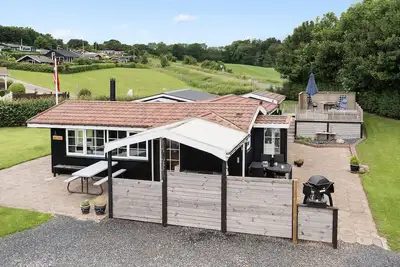 Image de Stunning home in Aabenraa with kitchen